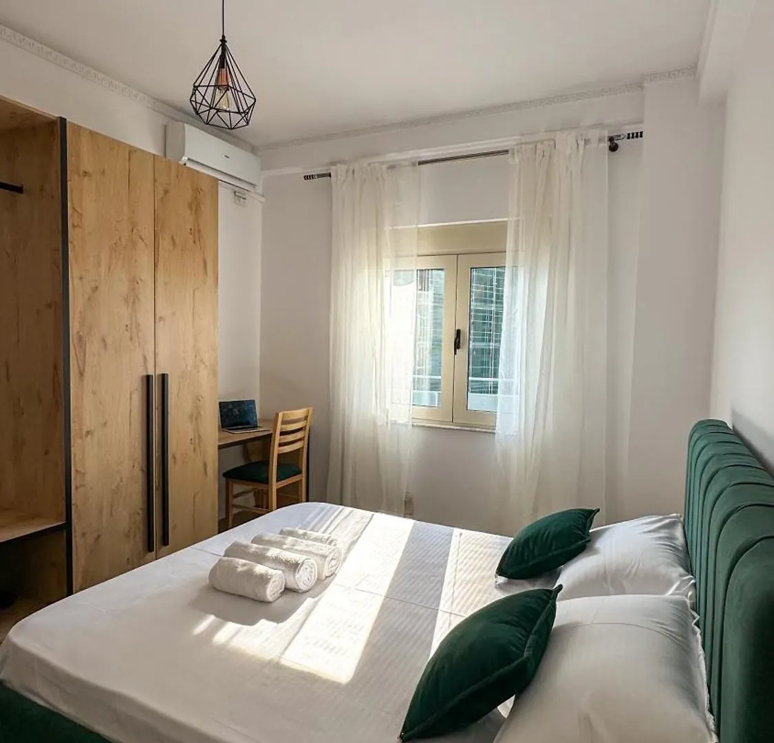 Apartamento Urban Serenity City Skyline Premium - Blloku Tirana